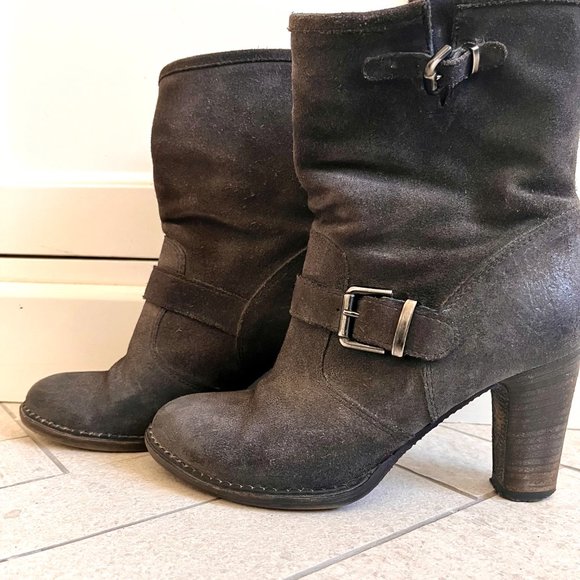 BARNEYS NEW YORK Grey Suede Ankle Boots - Picture 2 of 9